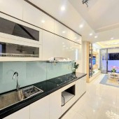  NHÀ ĐẸP TRUNG TÂM HOÀNG MAI – XÂY MỚI, THANG MÁY, LÔ GÓC 3 MẶT THOÁNG 